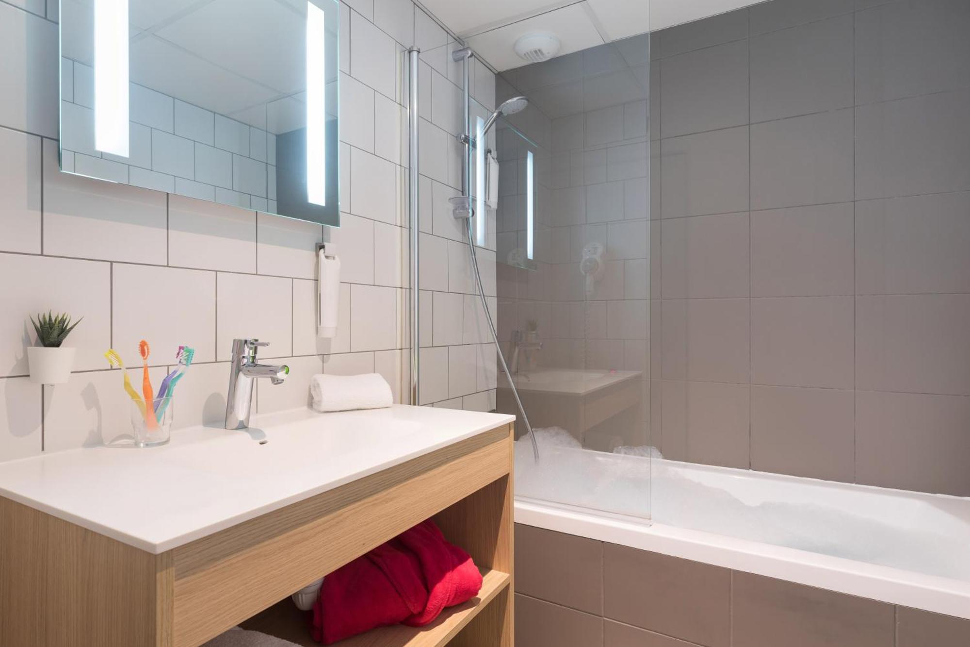 Hotel Matabi Toulouse Gare By Happyculture Exterior foto